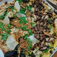 Shitake com nozes e base de curry(meu favorito)/ shiitake with nuts and curry base, bolognesa com grão de trigo at Fermentô in Porto Alegre