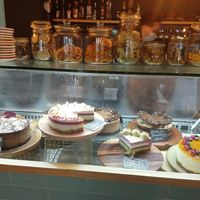 Decision stress..... at Orteá - Vegan Collective in Lisbon