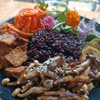 The hot bowl at Orteá - Vegan Collective in Lisbon