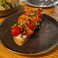 Truffle bruscetta at Orteá - Vegan Collective in Lisbon