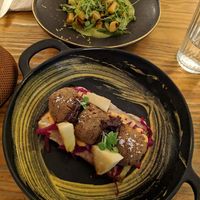 Süßkartoffelgnocci und Meatballs (unten) at Orteá - Vegan Collective in Lisbon