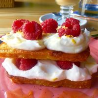 Gluten Free French Toast with "cream Chees" and rasberries  at Orteá - Vegan Collective in Lisbon