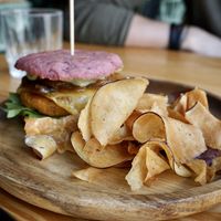 Burger at Orteá - Vegan Collective in Lisbon