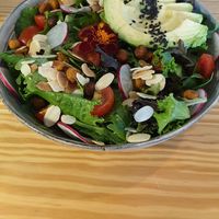 Oliva bowl at Orteá - Vegan Collective in Lisbon