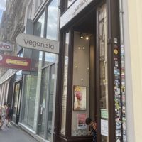   at Veganista Ice Cream VI in Vienna