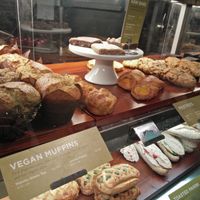 vegan muffins at Argo Tea Cafe in Chicago