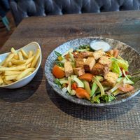 Vegan tofu salad at The Graduate in Sheffield