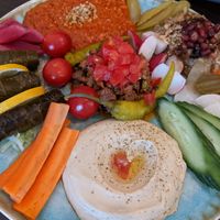 Vegan mezze platter for 3 (comes with pita) at Syrisch Eethuis Moushmoush in Arnhem