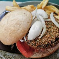 Hamburguesa de espinacas at Tothora in Begur