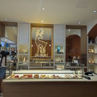 Ein Blick zur Theke at Oh Faon in Marseille