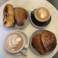 Pain suisse, pains au chocolat et brioche au chocolat  at Oh Faon in Marseille
