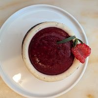 Rasperry tarte at Oh Faon in Marseille