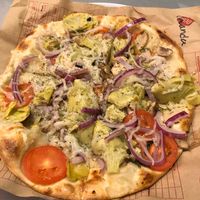 Vegan pizza at Mod Pizza in Wayne