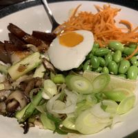 
avant gard'n
barbecue-glazed seitan. coconut + sriracha vegan ‘egg’. grilled shiitake mushrooms. asparagus. brown rice at Wagamama in Dorchester