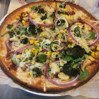 Cauliflower crust and vegan cheese at Mod Pizza in Mckinney