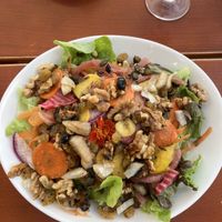 Salade aux graines   at Le Comptoir Nature in Le Somail