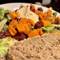 bowl at Dean & David - Hauptbahnhof Express in Berlin