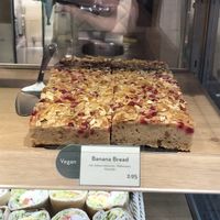 banana bread at Dean & David - Hauptbahnhof Express in Berlin
