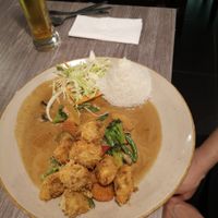 Vegan crispy duck with peanut sauce at Nammi in Berlin