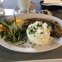 Gulasz vegan at Szczaw & Mirabelki in Poznan