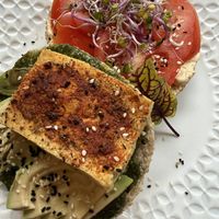 Vegan avocado bagel 🥑 🥯  at co Jak co in Poznan