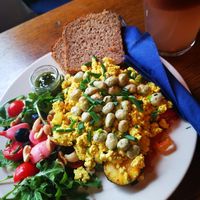 Scrambled tofu at co Jak co in Poznan