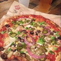 vegan pizza at Mod Pizza in Greenfield