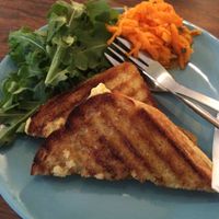 Vegan grilled cheese (single) at Kafe Chaos in Bergen