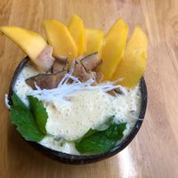 Yellow Smoothie at Avos & Mango in Hoi An