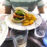 Burger vegan (11€) at Rancho Chico in Suances