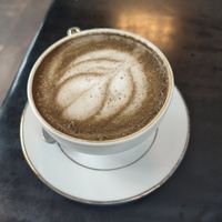 hojicha oat latte at STOR in Warsaw