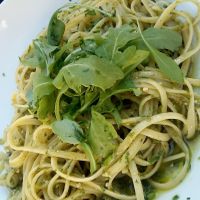 Liguine mit hausgemachtem Mandel-Bärlauch-Pesto und Rucola at Gran Sasso Pizzeria in Bingen Am Rhein