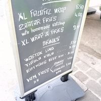 Vegan food at Garbanzo - Falafel & Hummus Bar in Vienna