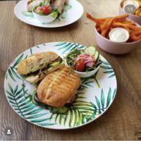 Gegrilde smokey aubergine sandwich  at Het Slachthuis in Leiden