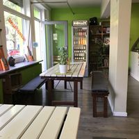 Nice interior and color at Rohkosteria in Mannheim