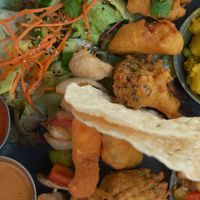 Mix starter vegan at Mitho Cha in Berlin