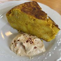 Tortilla con hummus  at Papas Elvira in Granada