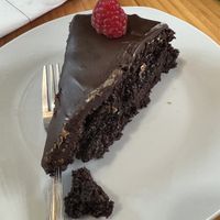 Tarta de chocolate y frambuesa   at Papas Elvira in Granada