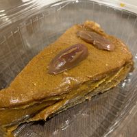 Raw vegan sweet potato date cake at Papas Elvira in Granada