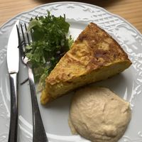 Tortilla vegana at Papas Elvira in Granada