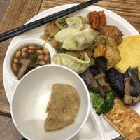 Buffet at Sù Mǎn Xiāng 素满香 - Wujiaochang in Shanghai