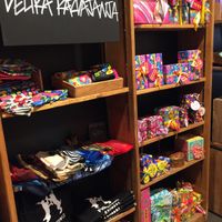 Presents  at LUSH in Maribor