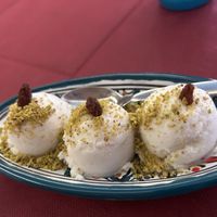 Ginger cinnamon ice creamm  at Frary's in Venice