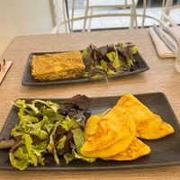 Quiche and Omelette at Amour Patisserie Vegetale in Nice