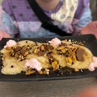 Snickers pancakes   at Amour Patisserie Vegetale in Nice