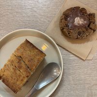 Banana bread and cookie   at Amour Patisserie Vegetale in Nice