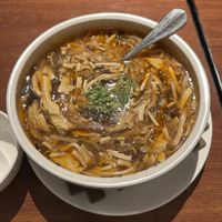 Sopa agri-picantee  at Hi-Lai Vegetarian Restaurant (Taichung Kuang San Sogo Branch) - 漢來蔬食 台中廣三SOGO店 in Taichung