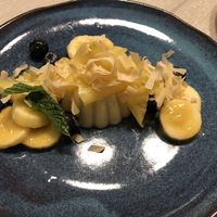 Almond milk pudding with marinated ananas at Gorfion in Triesenberg