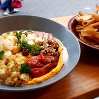 Hummus Bowl mit Chips. at Choko - Maybe closed in San Jose