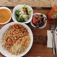 Allegedly fully vegan tray at Broccoli in Tashkent